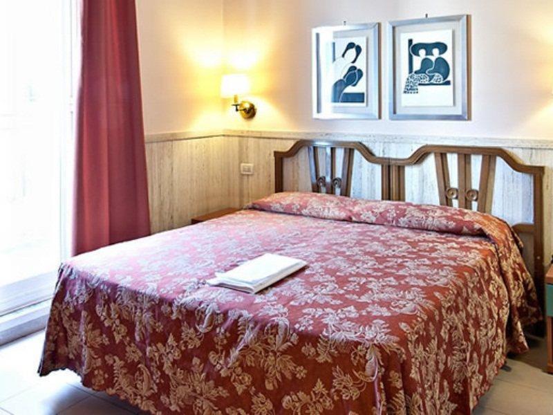 Hotel Pyramid Roma Eksteriør bilde