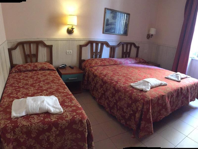 Hotel Pyramid Roma Eksteriør bilde